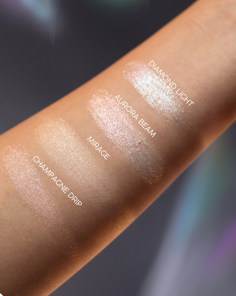 
                  
                    Light Splash Jelly Highlighter
                  
                 