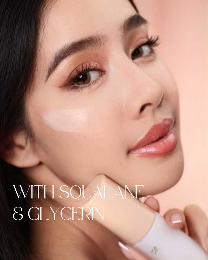 
                  
                    Blurring Silk Primer
                  
                 