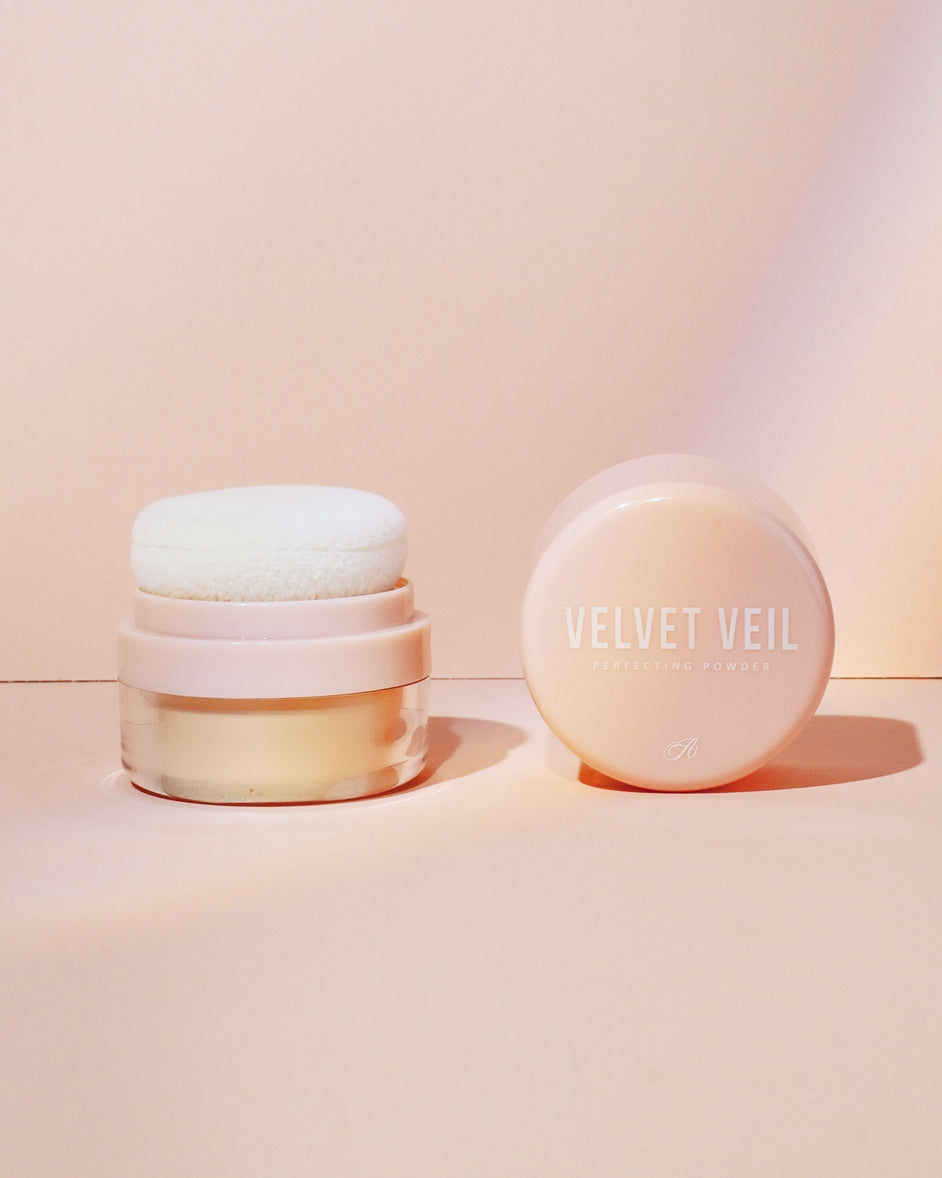 
                  
                    Velvet Veil Mini
                  
                